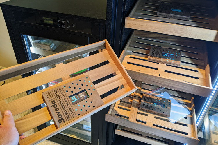 Seasoning Remington Cigar Cabinet With Boveda