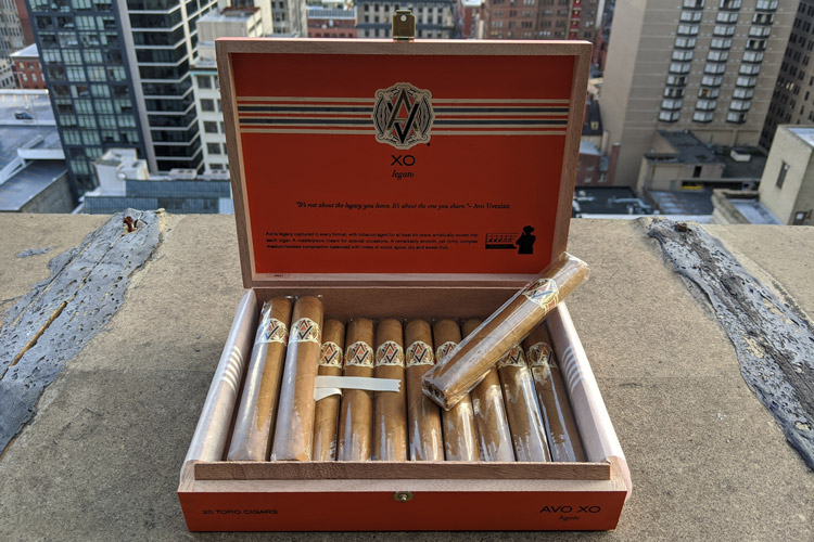 Avo XO Cigar Box Interior
