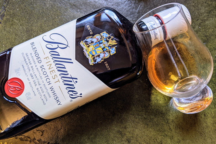 Ballantine's Finest Blended Scotch Whisky & Glass