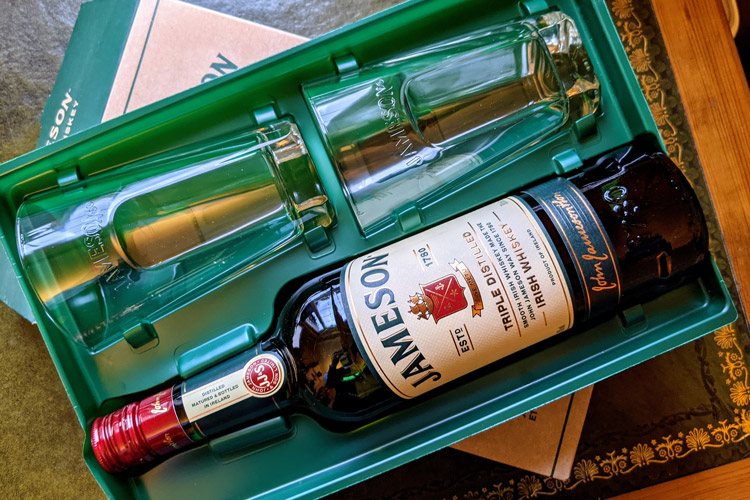 Jameson Irish Whiskey Gift Set Interior