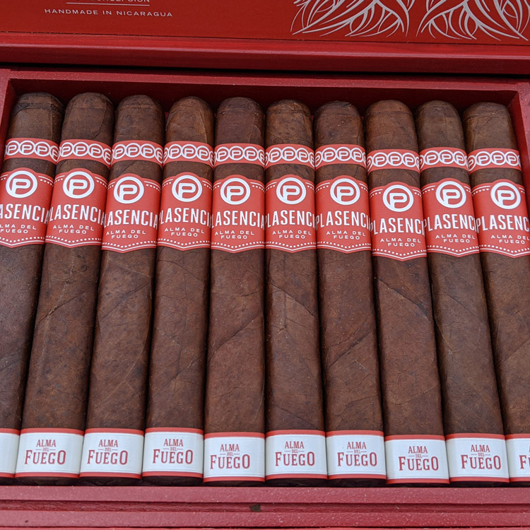 Plasencia Alma del Fuego Cigar Look & Feel