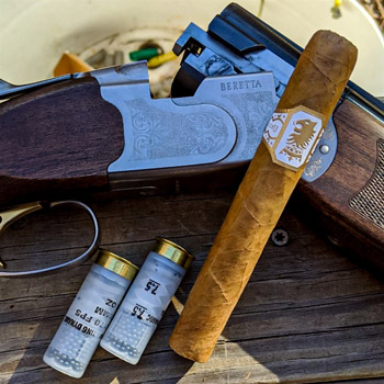 Drew Estate Cigar & Shotgun