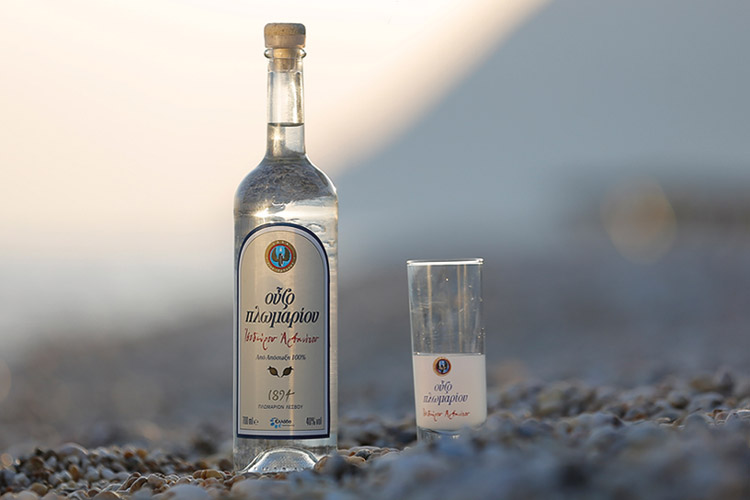 Plomari Ouzo