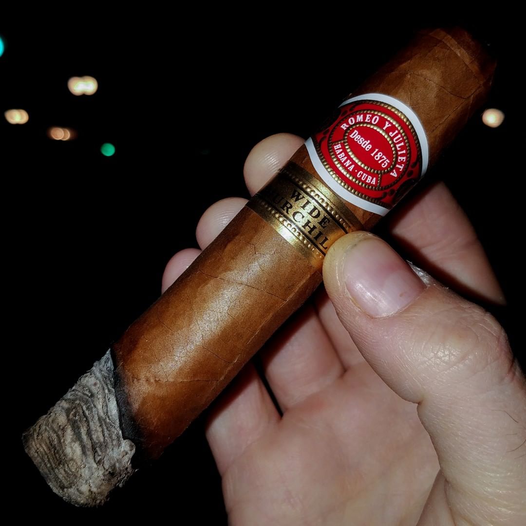 Romeo y Julieta Wide Churchill