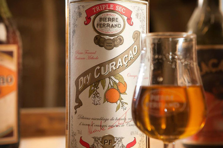 Tasting Pierre Ferrand Triple Sec