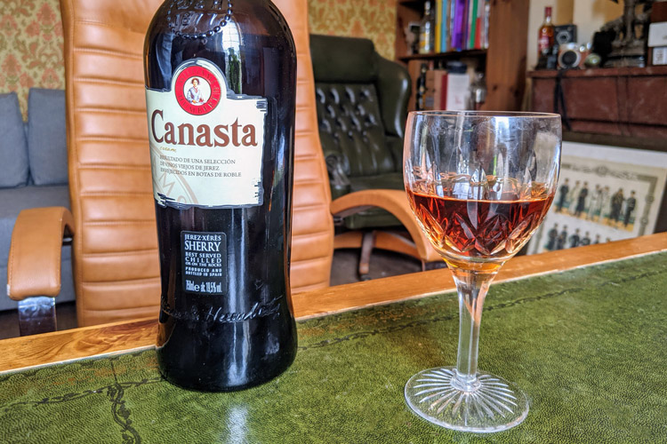 Williams & Humbert Canasta Sherry & Wine Glass