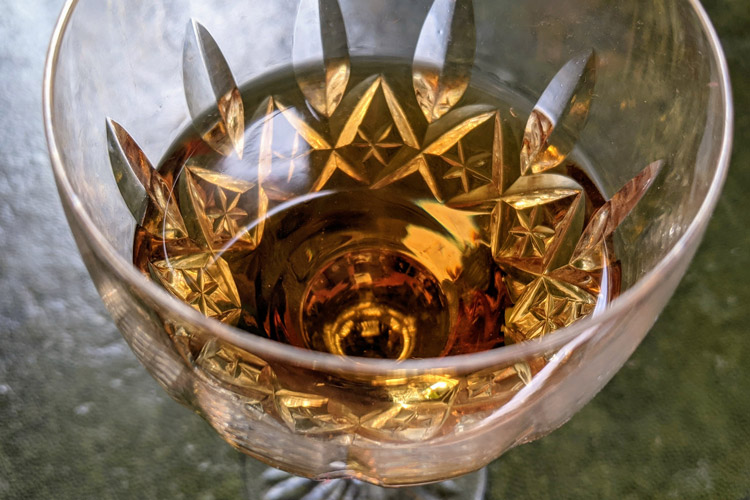 Williams & Humbert Dry Sack Sherry In Glass