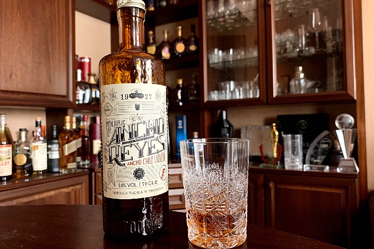 Ancho-Reyes-Chili-Liqueur-Review-Backbar-bottle-design