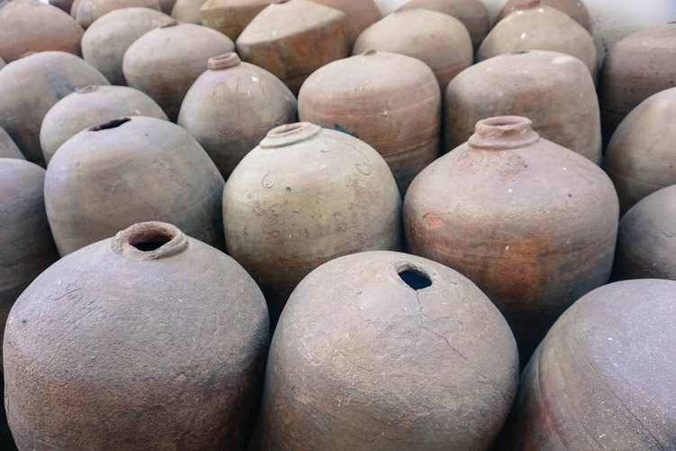 Peruvian Pisco Pots