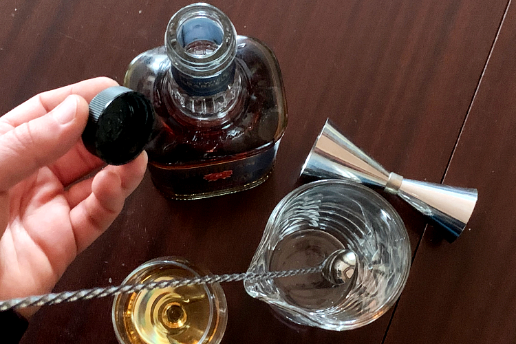 Jim-Beam-Double-Oak-Cap-Mixing-Glass