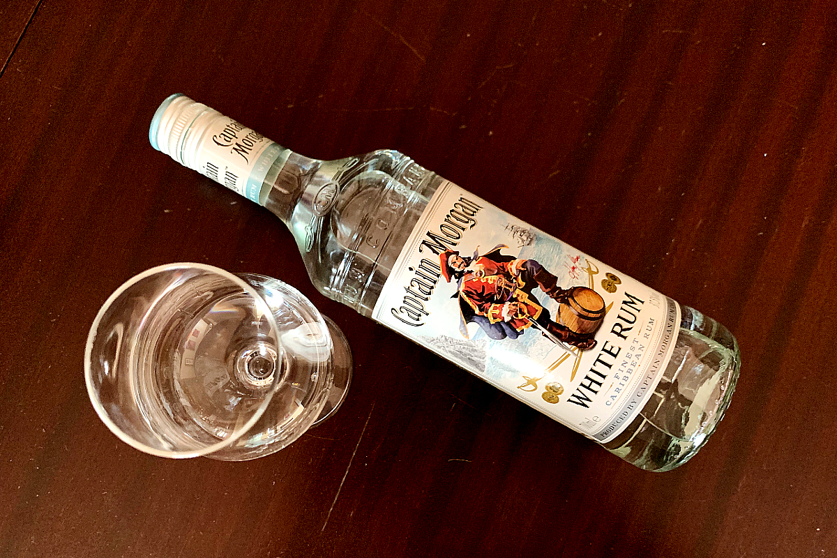 Captain-Morgan-White-Rum-review-feature