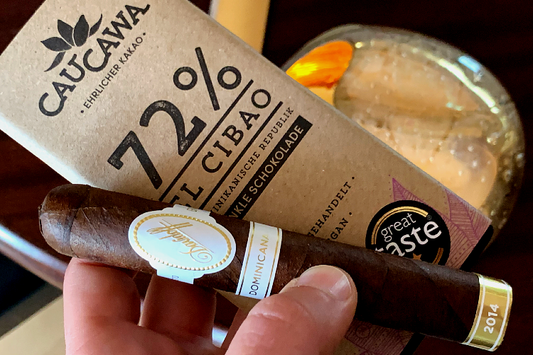 Davidoff-Dominicana-Cigar-Review-Domincan-Chocolate-Cocoa