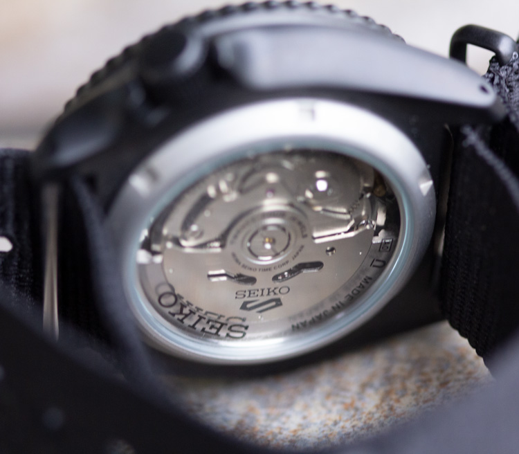 Seiko-SRPD81-Movement-See-Through-Back-4R36