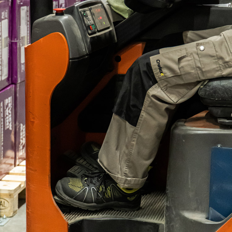 Top 10 Men's Work Shoes On Zappos