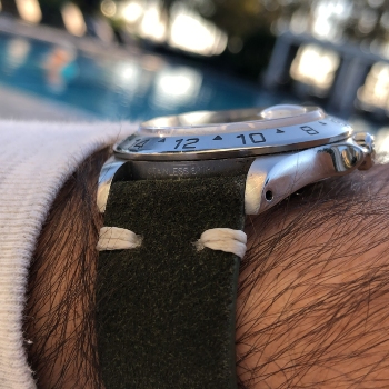 Polar Explorer 16570 Lugs With Holes