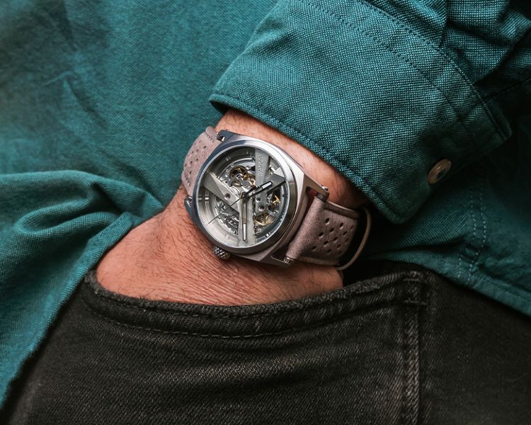 DAY41-Edition3-Skeleton Watch On Racing Strap