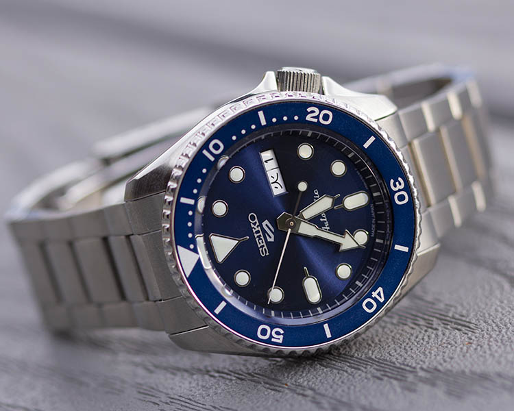Seiko SBSA001 Steel Watch Blue Accents On Bracelet