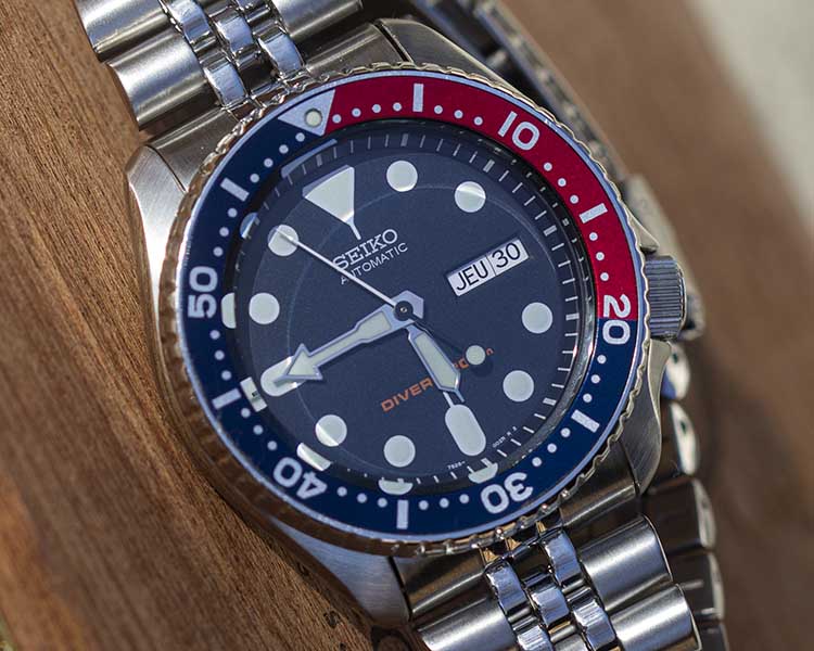 Affordable Dive Watch SKX009K Pepsi Diver