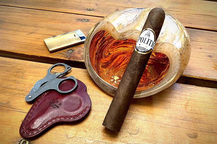 1 / 1 – El Politico Cigar Review Look & Feel