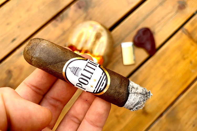 El-Politico-Cigar-Review-Second-Third-Ashtray-St-Dupont-Lighter