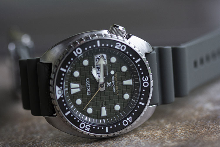 Seiko King Turtle With Black Ceramic Bezel Green Dial Green Rubber Strap