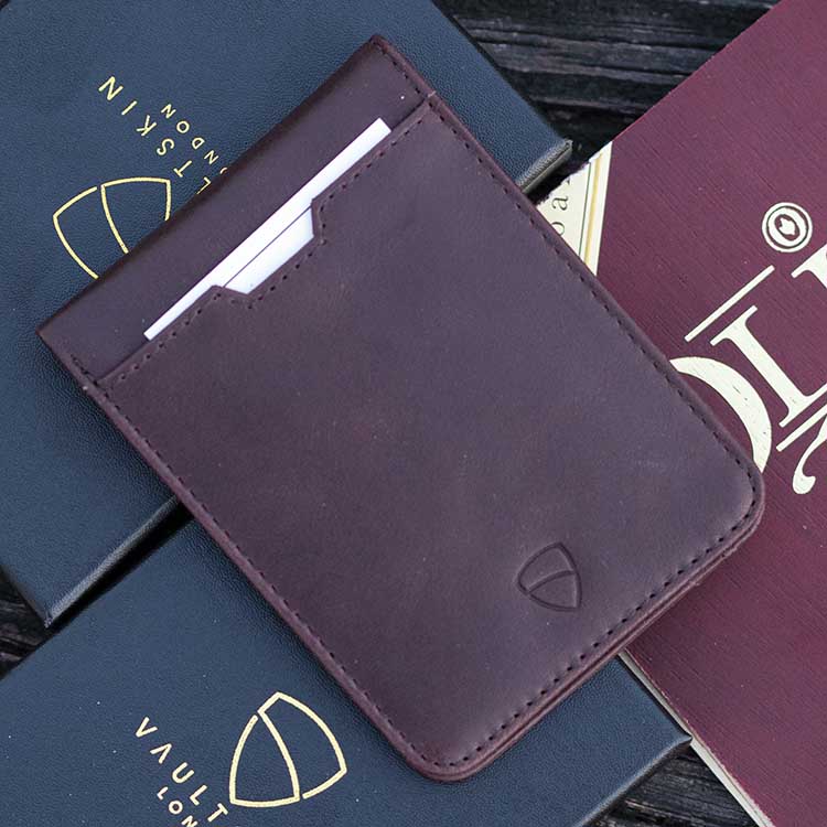 cVaultskin Manhattan Leather Wallet Closeup Of Outer Details