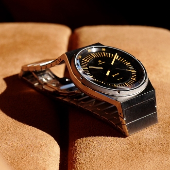 Autodromo Group B Series 2 Orange Dial On Steel