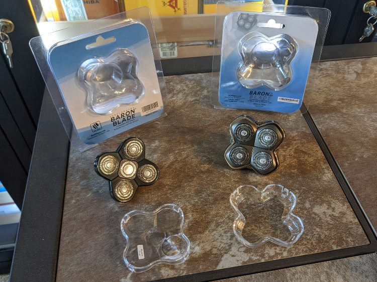 Pitbull Skull Shaver With 4 head & 5 Headed Blades E