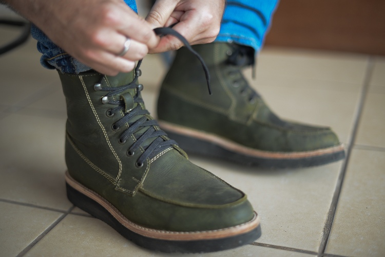 DIEVIER Boots Forest Green Nomad On Feet