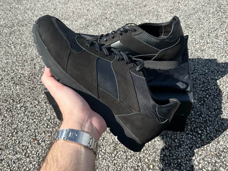 Beckett Graham Sneakers In Black Leather Color