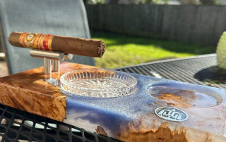 Perdomo 30th SunGrown on Cigar Stand