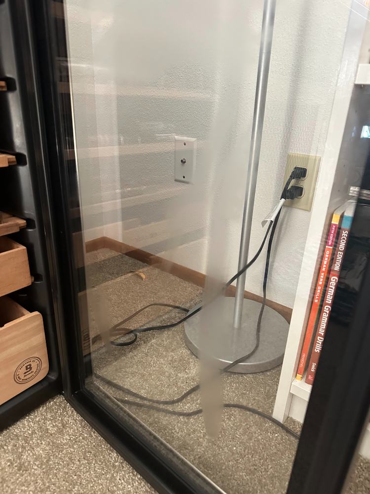 Inside Door Of Boveda Newair Humidor