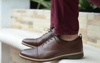 Amberjack Chestnut Cap-Toe Shoes On Feet