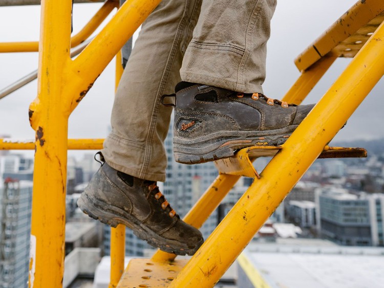 Danner Vicious Boots under 300 For Men