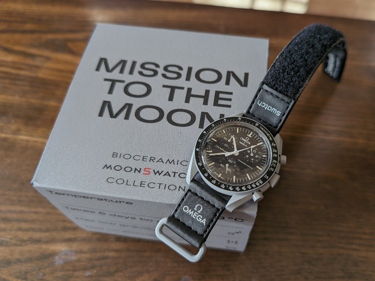 Omega Mission To The Moon Watch with Box & Strap