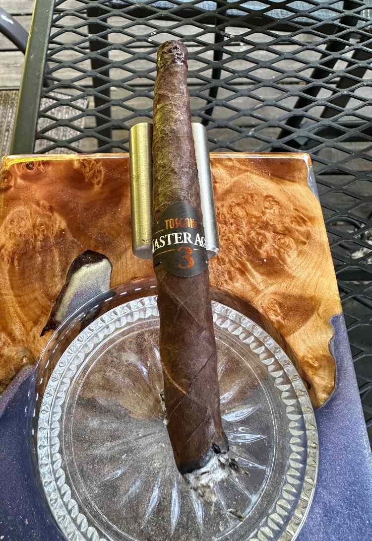 Toscano Master Aged 3 Cigar First Third Review