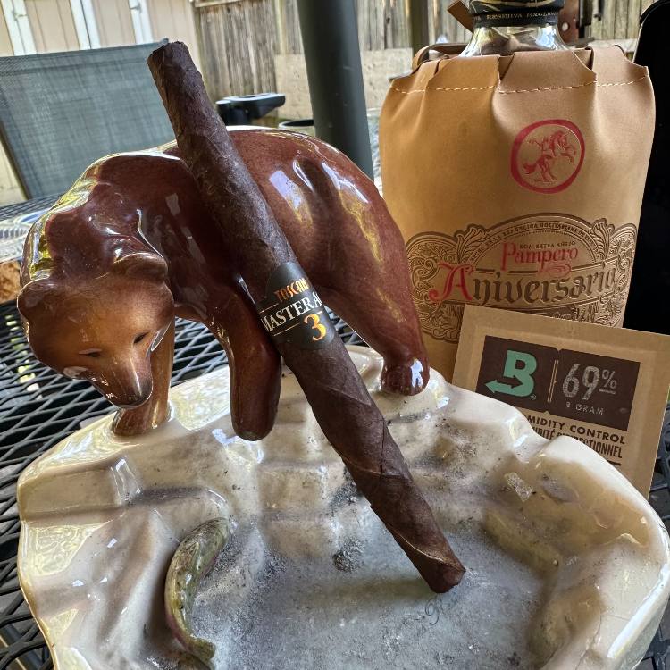 Toscano Master Aged Series 3 Cigar With Pampero Rum