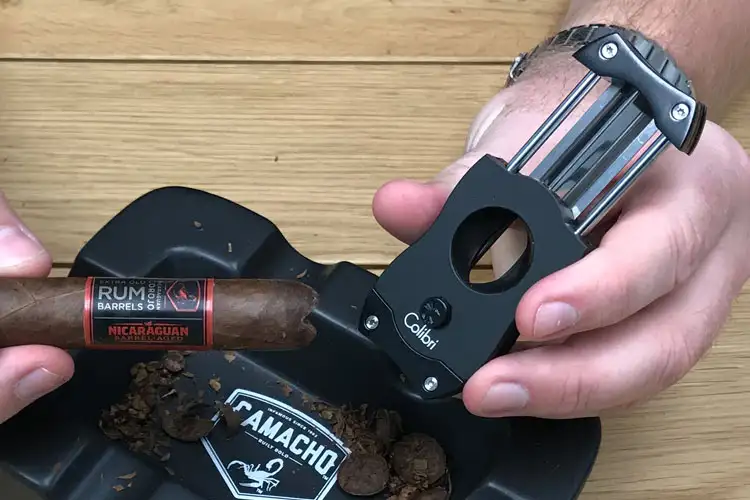 Colibri-V-Cutter-Demonstration