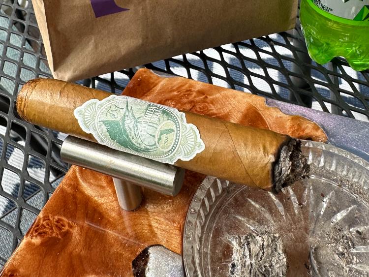 Florida Man Connecticut Cigar Smoking Review