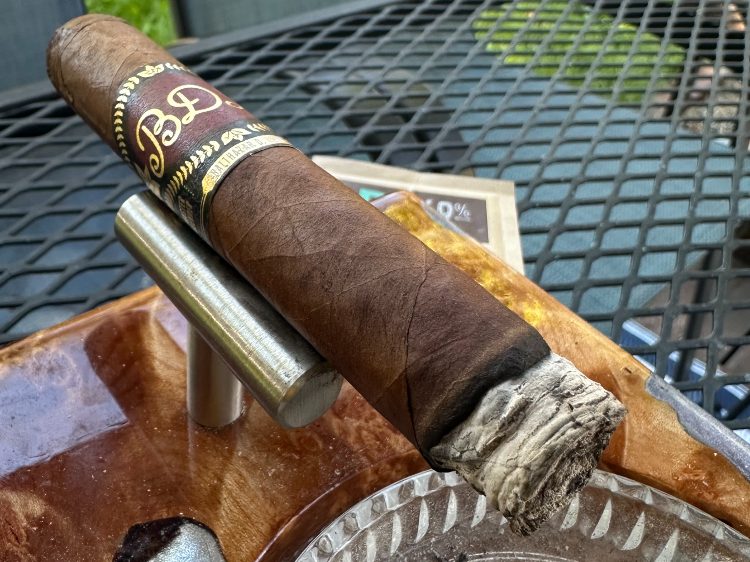 BDL Liga 12 Habano Cigar Review
