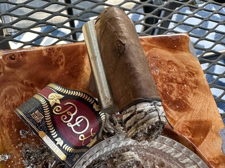 Review Of BDL Liga 5 Cigar Maduro Wrapper