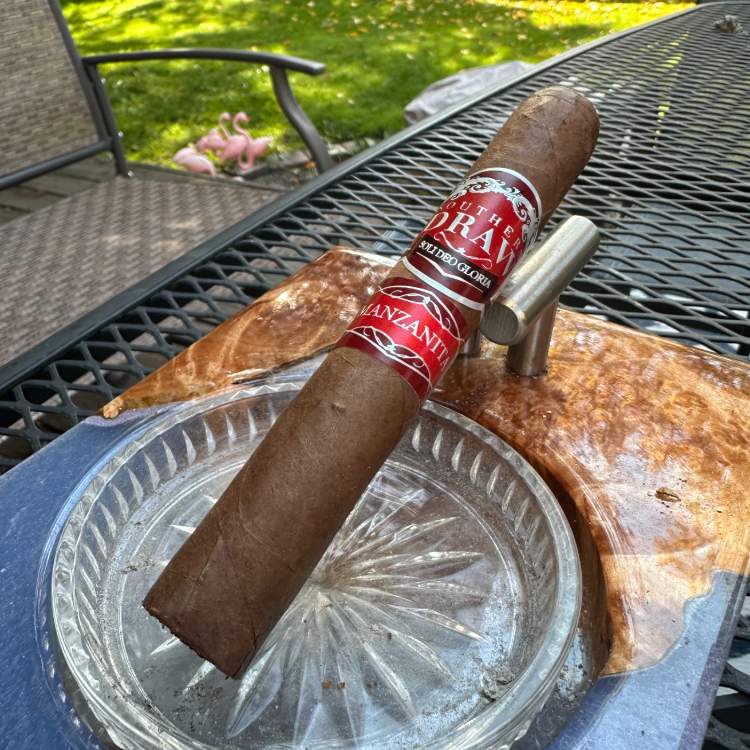 Southern Draw Manzanita Cigar Review