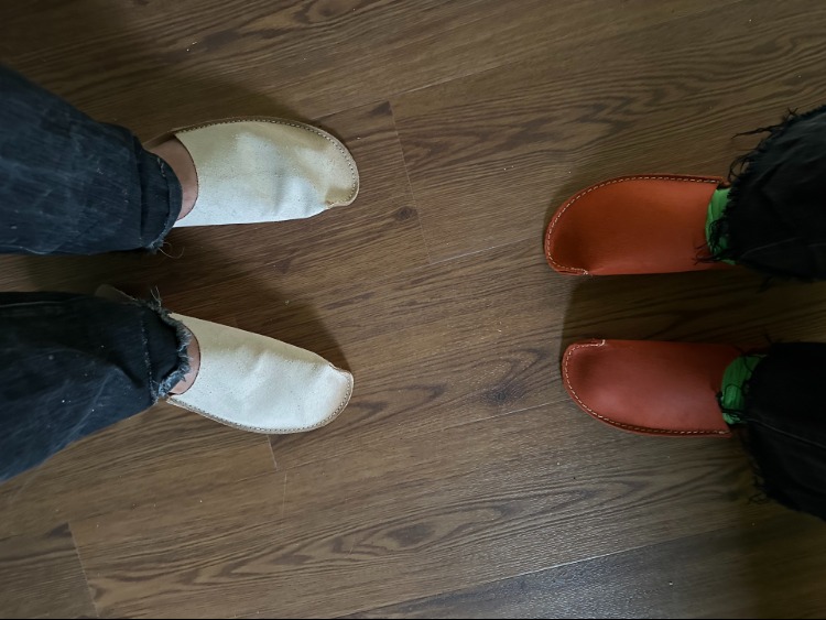 Review CP Slippers Leather On Feet