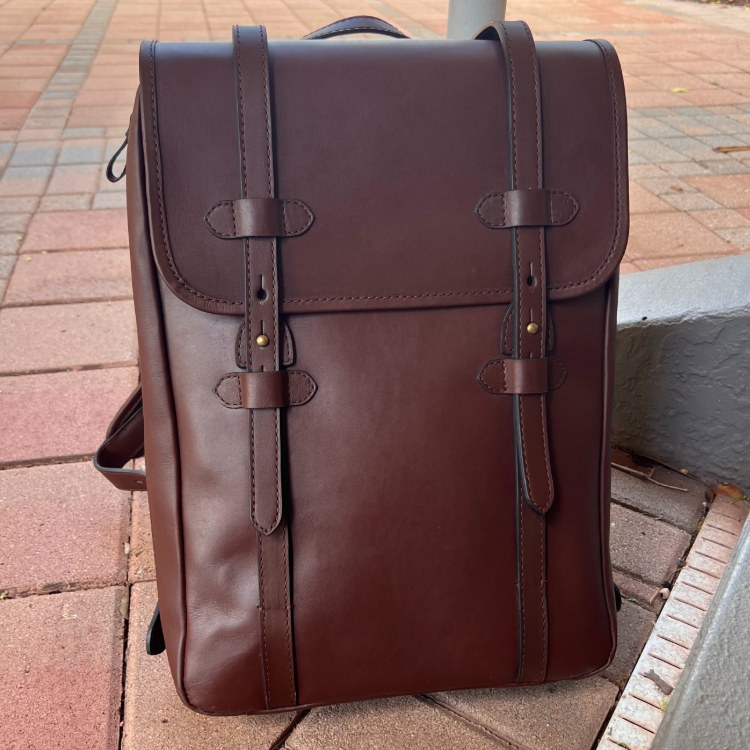 Beautiful Fox LEather of Urbanpack Large Size