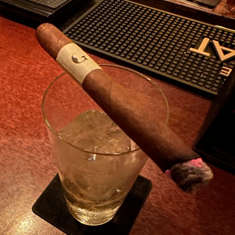 Lighting GOTA Miyamoto Cigar