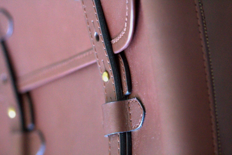 Urbanpack LEather Quality Details