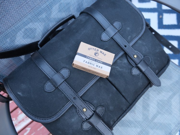 Cravar Rana Camera Bag in Black Waxed Twill