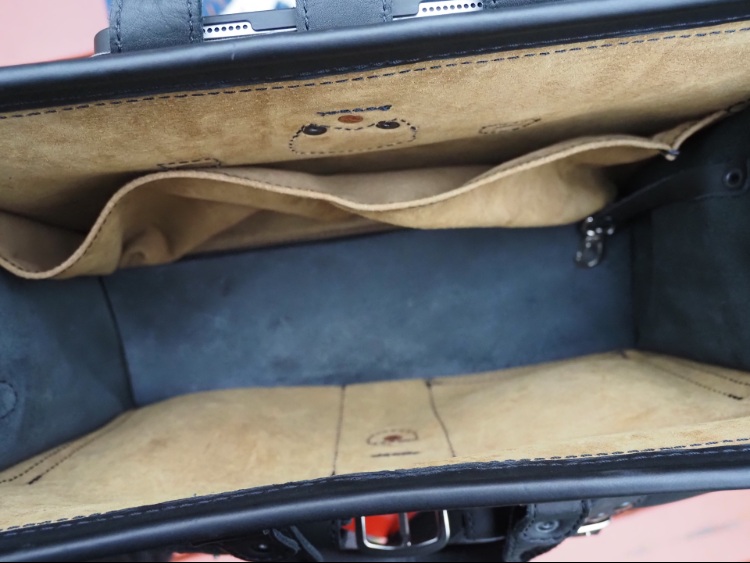 Interior View Pockets of Saddleback Flight Bag
